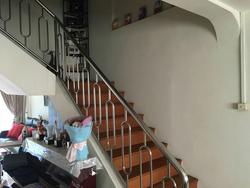 Blk 319 Serangoon Avenue 2 (Serangoon), HDB Executive #106651132